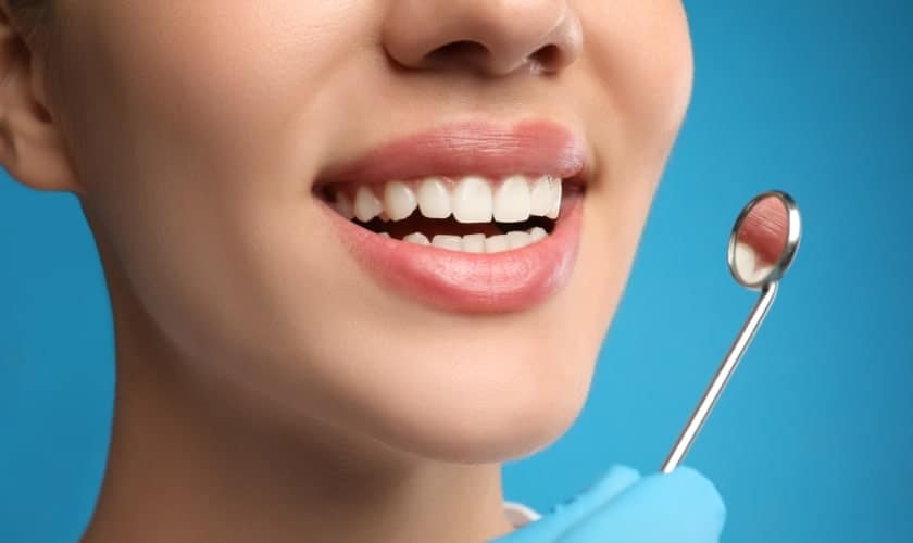 Is Teeth Sensitivity Normal After Whitening Hemel